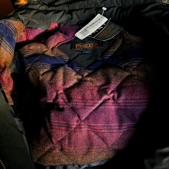 Closing shop! All offers considered! - Picture 5 of 13